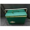 Image 3 : Vintage Green Metal Coleman Cooler Trunk Ice Chest