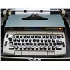 Image 2 : Electric Typewriter Electra 220 Century Business Machines SCM