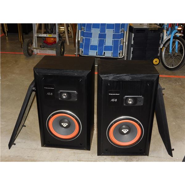Pair of Floor Speakers Cerwin VEGA AT-8
