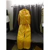 Image 3 : Vintage Ladies Small Rain Puffy Overalls & Jacket Yellow