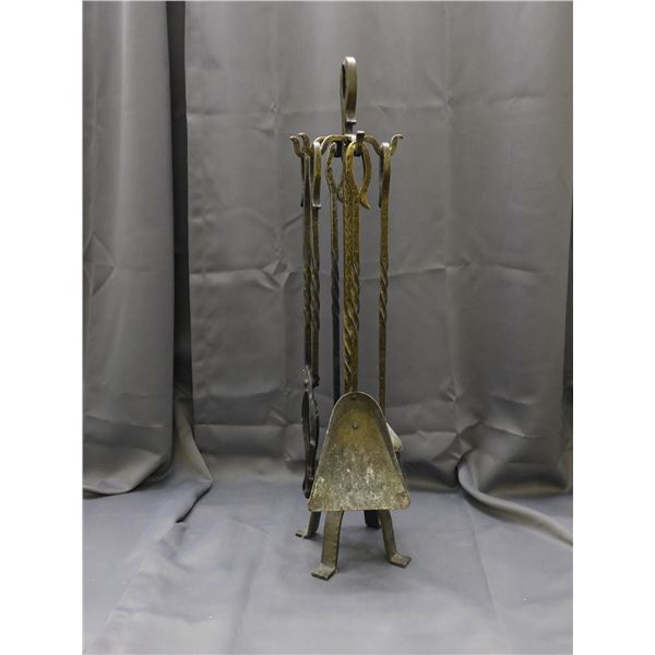 Vintage Wrought Iron Metal Fireplace Tool Set Claw Feet