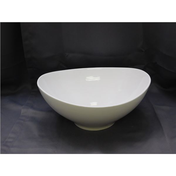 LARGE White Ceramic Salad Dish by Strawberry Street