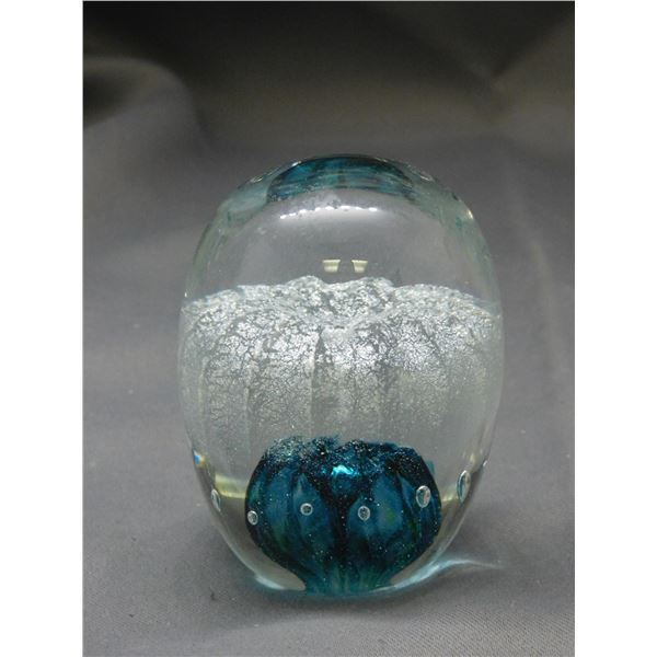 Art Glass Paperweight 3.5"