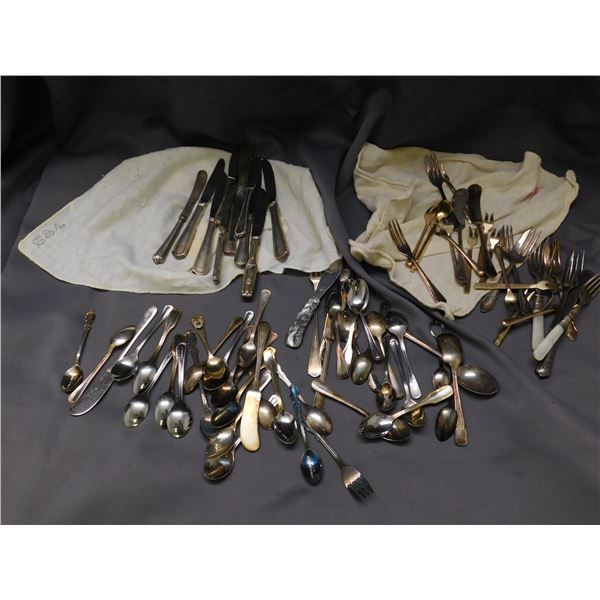 Lot of Vintage Flatware , Rogers, Souvenir Spoons, Etc