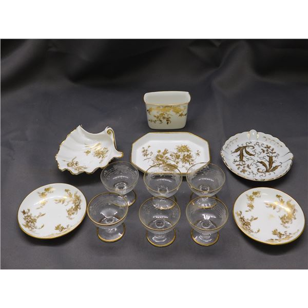 Lot of Small Gold Rimmed Glasses Hammersley, Minton