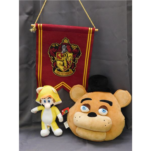 Gryffindor Banner Flag, Five Nights at Freddies & Mario Cat