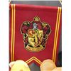 Image 4 : Gryffindor Banner Flag, Five Nights at Freddies & Mario Cat