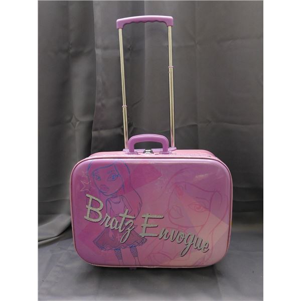Bratz En Vogue Kids Luggage Rolling Carry-On Suitcase