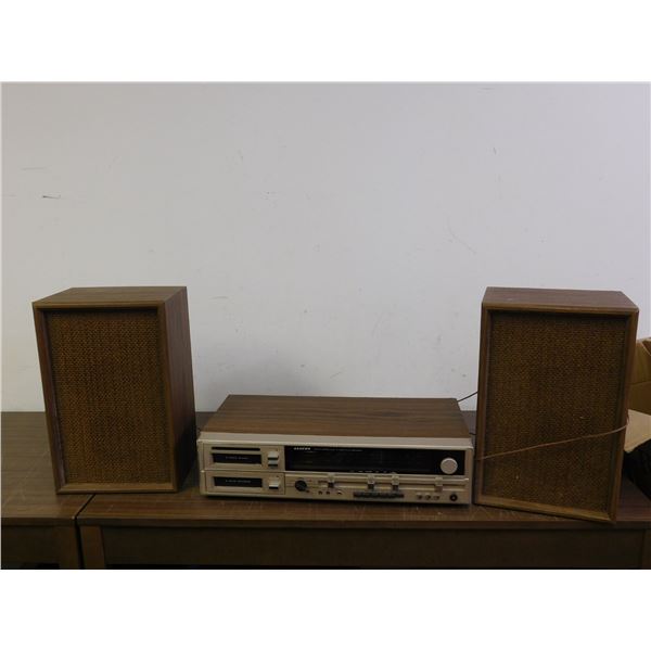 Lloyds AM-FM Stereo Dual 8-Track Play/Recorder & Speakers Model DD-8570 0019
