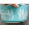 Image 8 : Pyrex Amish Butterprint Cooking Dish with Lid 473 1 qrt