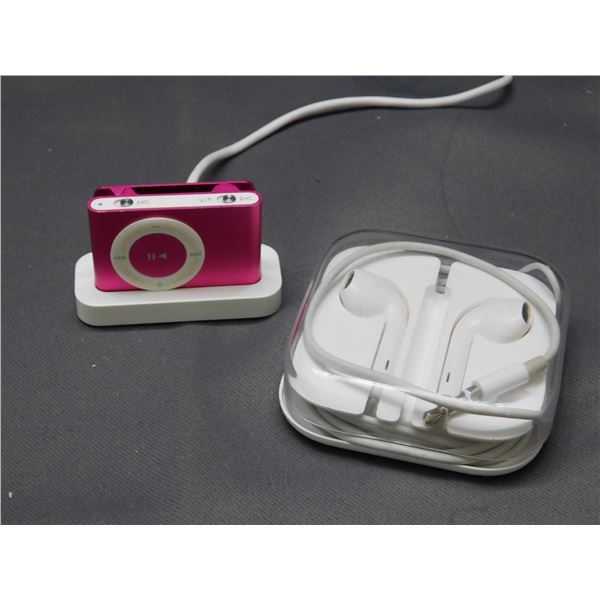 Apple iPod Shuffle A1204 Pink w charger & headphones