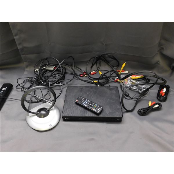 LG Blu-Ray Player w Remote & Cables (powers on) & LG Antenna, Misc HDMI & AV Cables