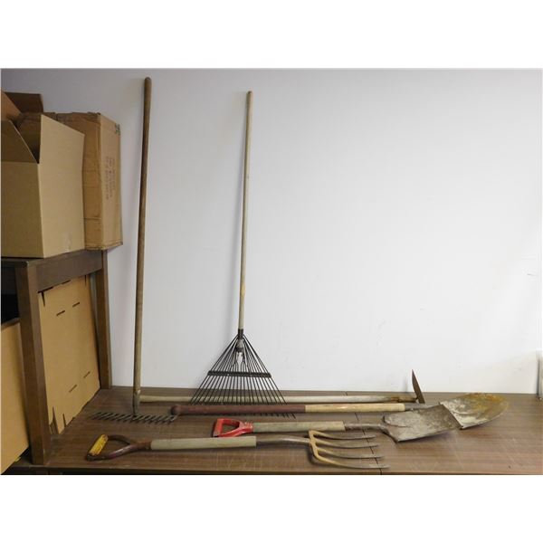 Lot of 6 Gardening Tools Shovel, Rake, Hoe, Etc