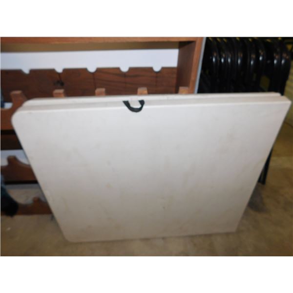 8ft Folding Banquet Table