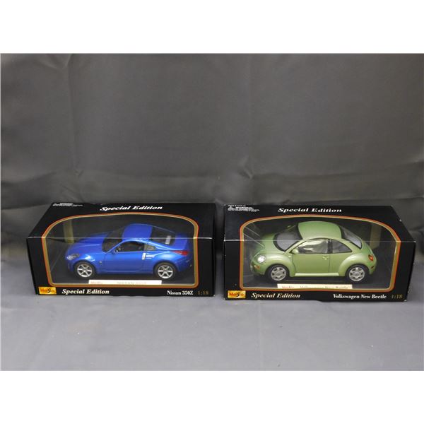 Lot of 2 1:18 Maisto Volkswagen New Beetle & Nissan 350Z Die Cast Cars NEW