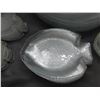 Image 3 : Lot of Arcoroc Glass Fish Servers 3 Different Sizes