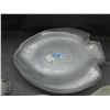Image 5 : Lot of Arcoroc Glass Fish Servers 3 Different Sizes