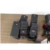Image 5 : Lot of Minolta 2 Camera Bodies, 4 Lenses, 3 Flash, Adaptor & 2 Leather Cases, Paperwork