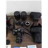 Image 6 : Lot of Minolta 2 Camera Bodies, 4 Lenses, 3 Flash, Adaptor & 2 Leather Cases, Paperwork