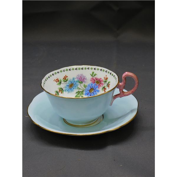 Aynsley England Bone China Tea Cup & Saucer "D" Handle
