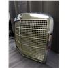 Image 3 : Mercedes Benz Front Chrome Grill
