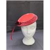 Image 1 : Country Club Creation Red Fascinator