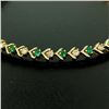 Image 4 : 14k Yellow Gold 1.87 ctw Round Brilliant Diamond & Emerald Line Tennis Bracelet