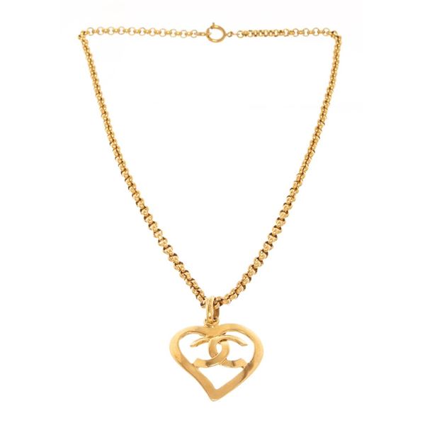 Chanel Gold CC Heart Pendant Nacklace