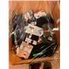 Image 2 : Pallet #107 - 100/PCS Costco Clothes