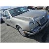 Image 2 : 1997 Mercedes-Benz E-Class
