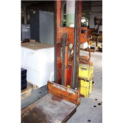 TRANSTACKER LIFT TRUCK (PAPER JACK)