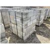 Image 6 : 8" STANDARD CONCRETE BLOCKS