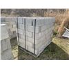 Image 9 : 8" STANDARD CONCRETE BLOCKS