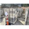 Image 1 : 8" STANDARD CONCRETE BLOCKS