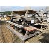 Image 1 : (3) 8' PICNIC TABLES
