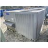 Image 2 : CARRIER 50TC AIR CONDITIONING UNIT