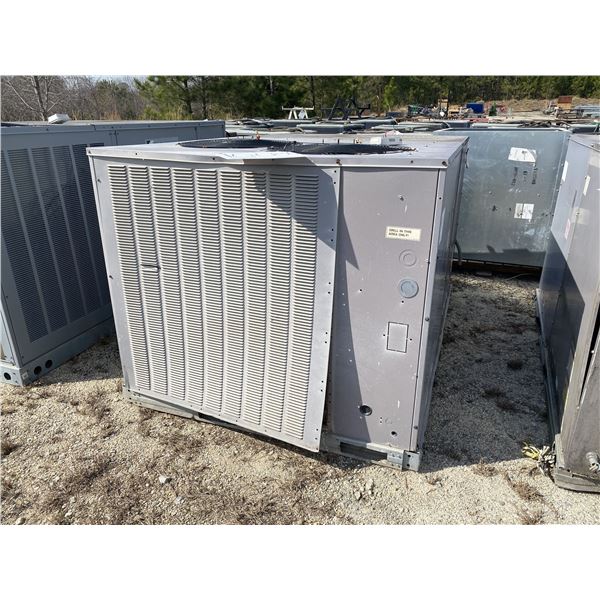 CARRIER 50TC AIR CONDITIONING UNIT