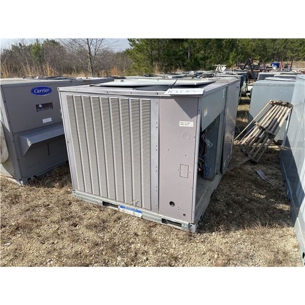 CARRIER 50TC AIR CONDITIONING UNIT