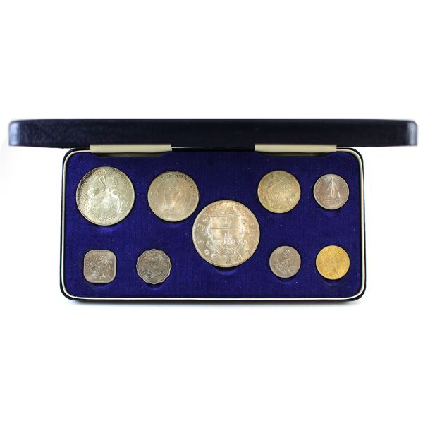 Bahamas 1966 Royal Mint Issue 9 Coin Proof Set in Original Display Case.