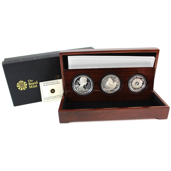 2012 RCM/Royal Mint/Royal Australian Mint - Queen's Diamond Jubilee 3-Piece Royal Silver Set. 