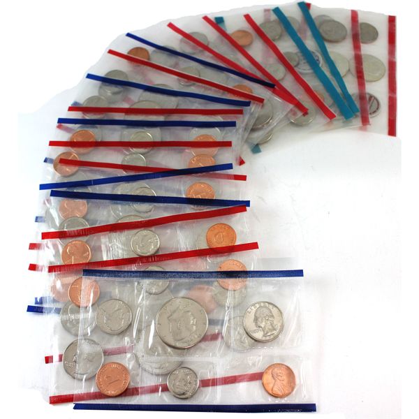 USA 1969-1997 Mint Sets. 19 sets.  