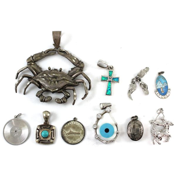 10x Sterling Silver .925 Assorted Pendants. Gross Weight 52.95g 10pcs. 