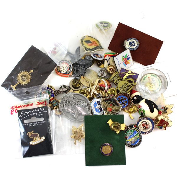 Lot of 50x Assorted Pins. 50pcs.