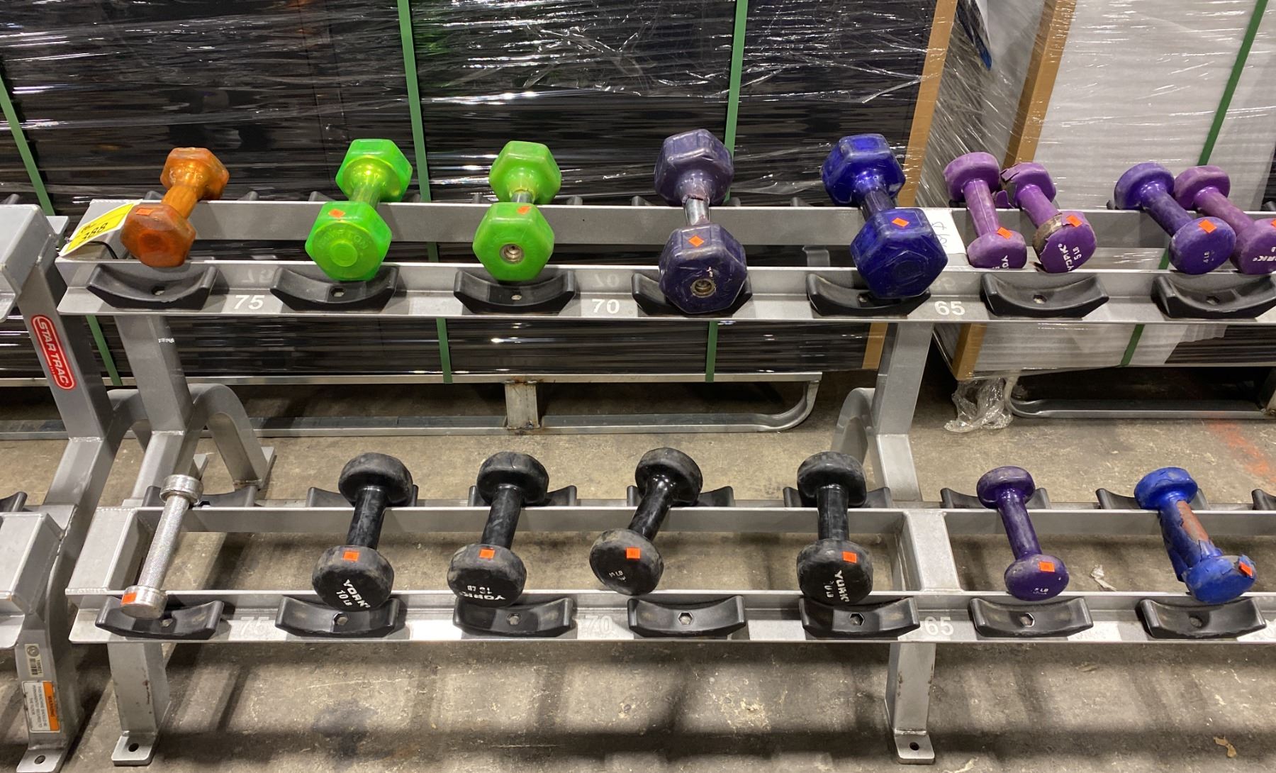 STAR TRAC GREY 2 TIER 20 WEIGHT COMMERCIAL DUMB BELL RACK WITH ASSORTED ...
