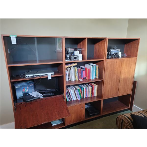 Teak Entertainment Unit C