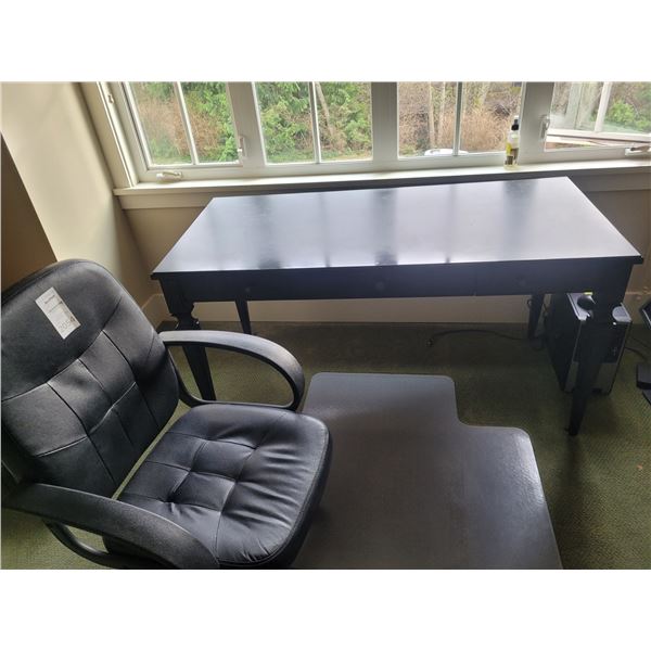 Desk & Office Chair C