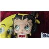 Image 2 : Betty Boop Wall Mount Display - Chalkware Style 12" x 13" 