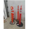 Image 1 : 4 Stand Alone Caution Markers 47" 