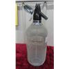 Image 2 : Vintage Merkuria Syphon Mesh Covered Seltzer Bottle