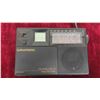 Image 2 : Grunding World Radio Receiver Short Wave Radio
